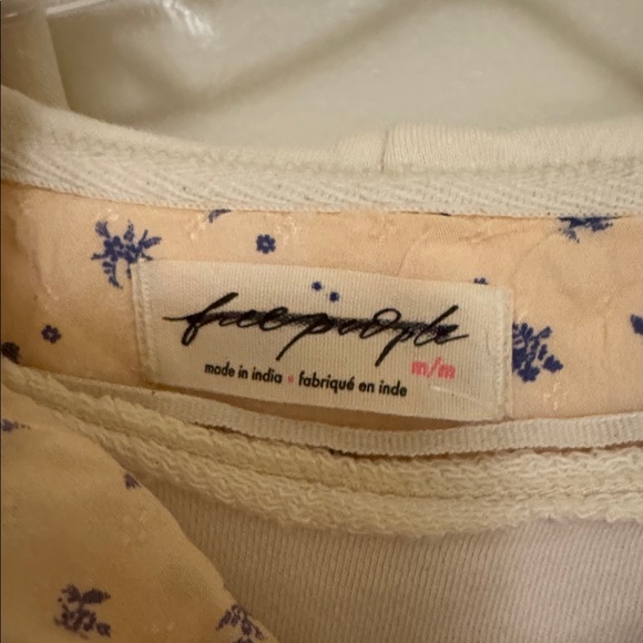 Free People buttercup headscarf Cream Sweatshirt with Floral Hood - Picture 4 of 4